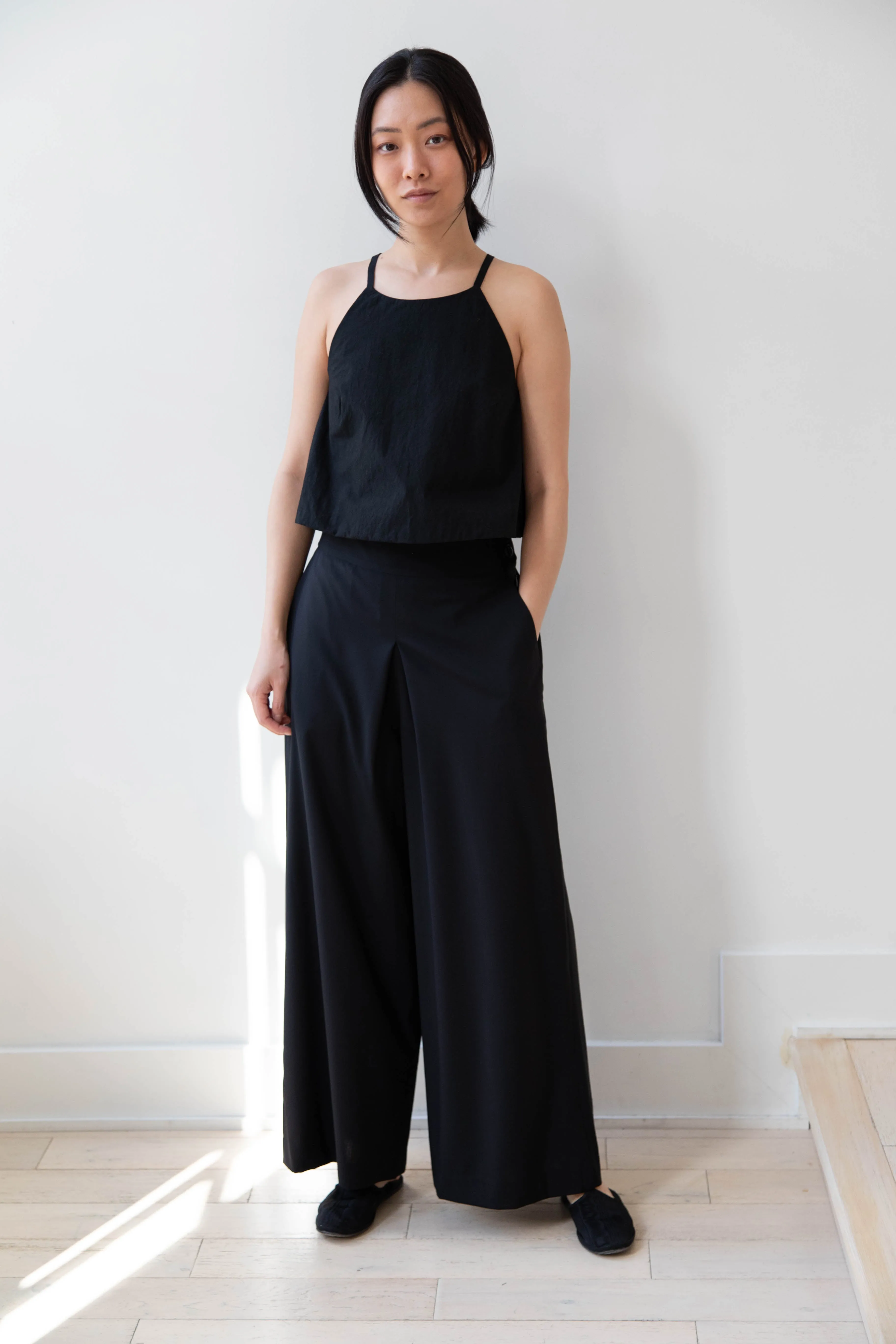 Arts & Science | Back Gum Tuck Culottes in Black