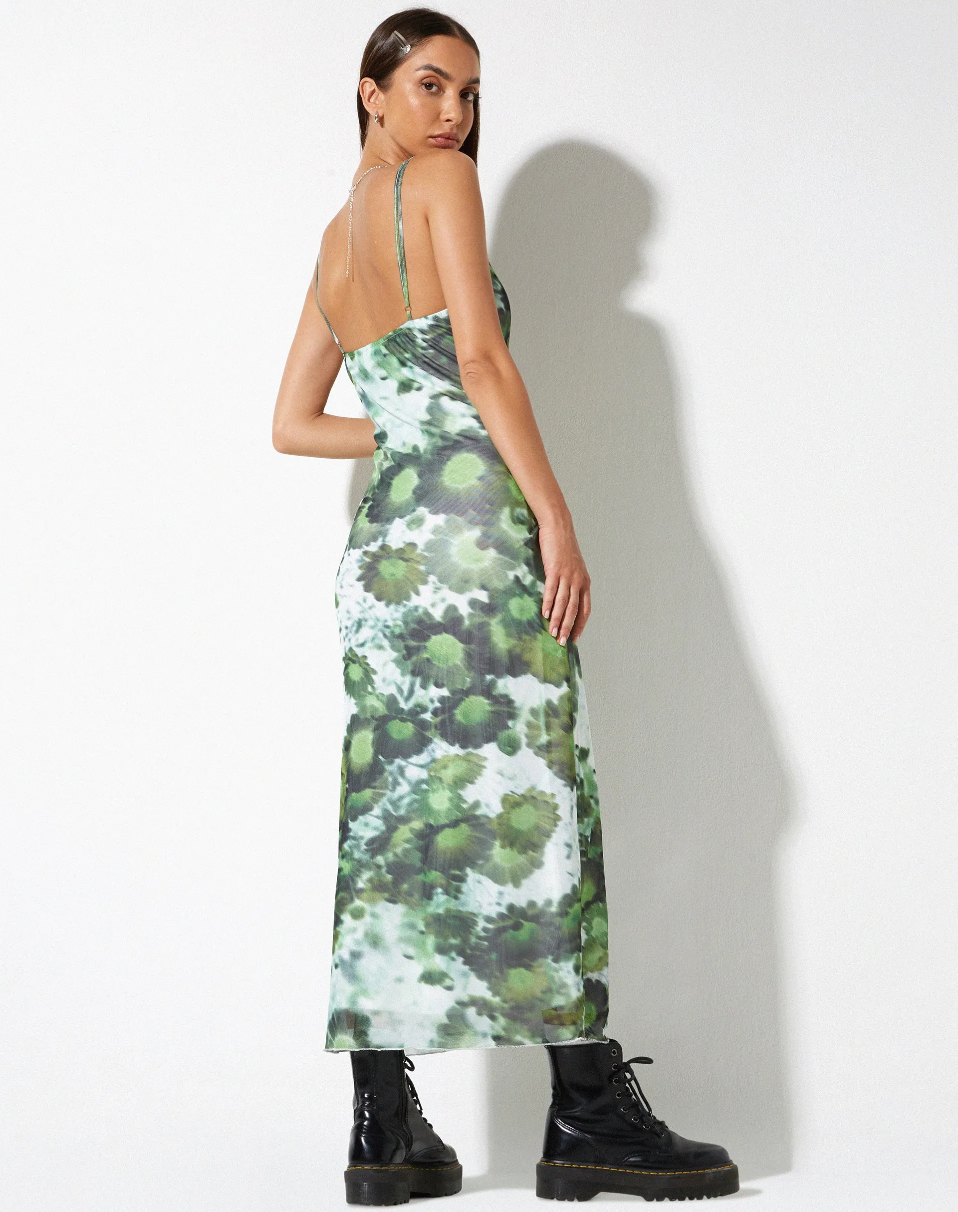 Chanda Maxi Dress in Xray Blurred Daisy Green