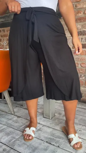 CurveWow Flippy Tie Waist Culottes Black