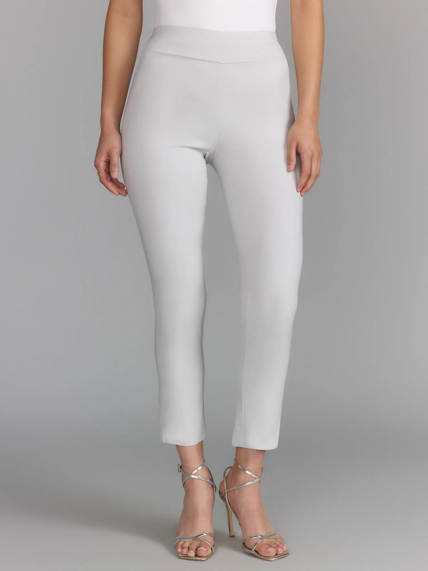 Essential Straight Ankle Pants