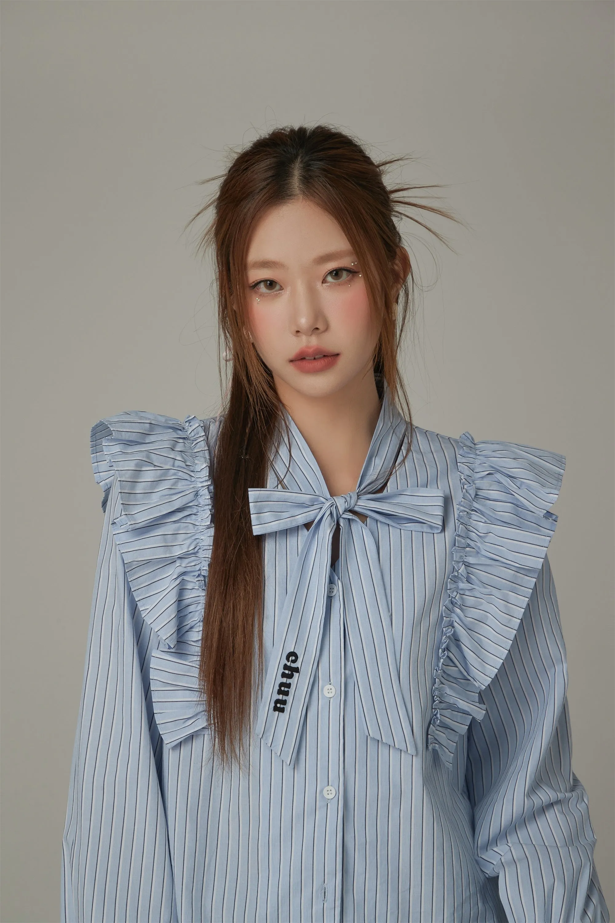 Logo Tie Ruffle Striped Blouse