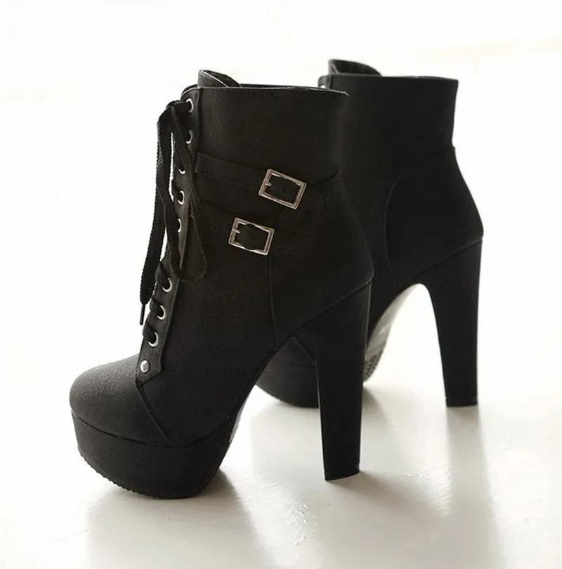 THE DOUBLE STRAP ANKLE BOOTIE